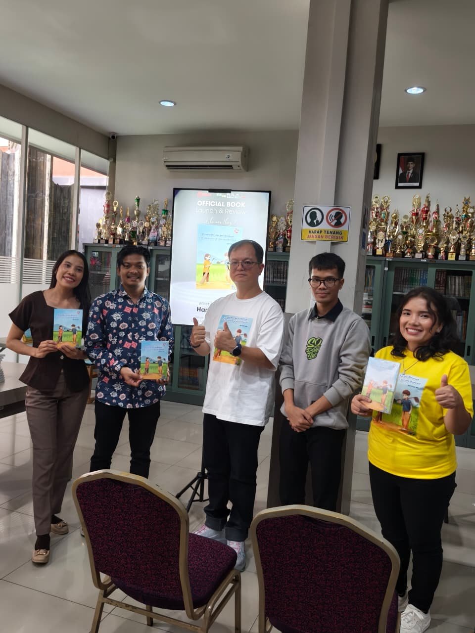 Buku Karangan Kepala SMPS Buddhis Bodhicitta